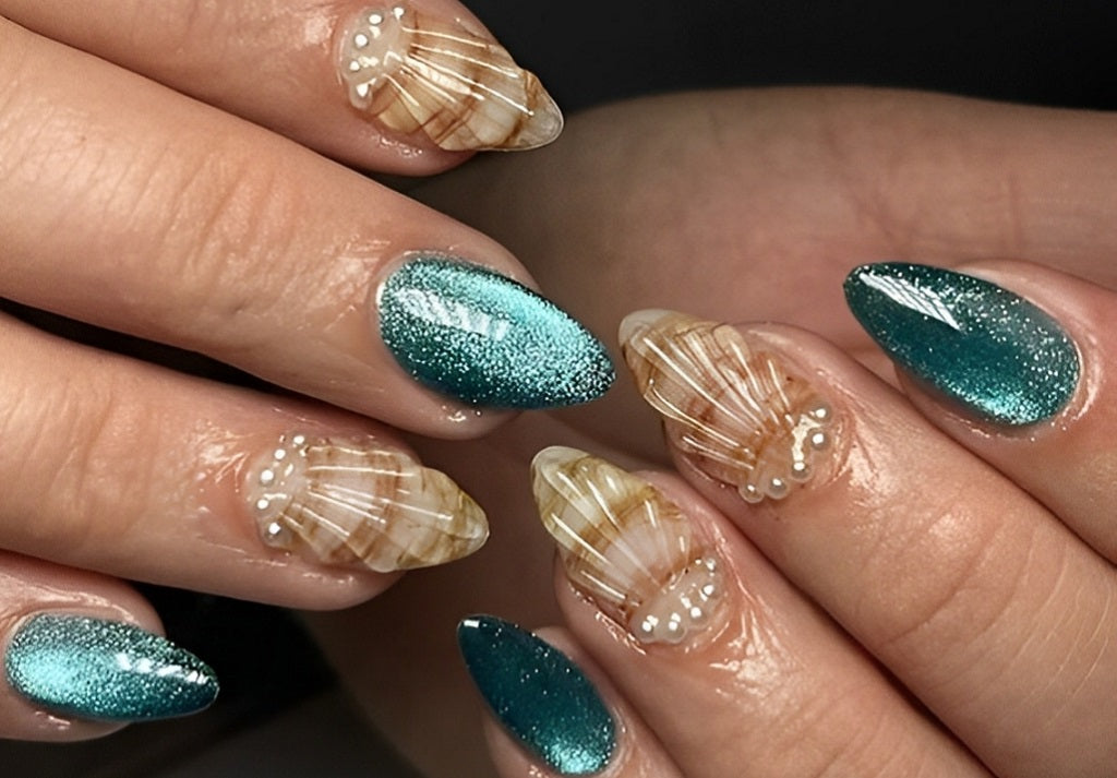 Shell Cat Eye Nails with a Unique 3D Effect