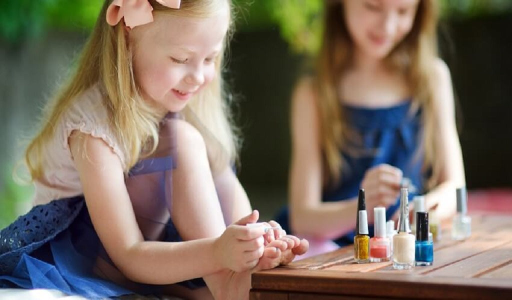 The 7 Best Nail Polish For Kids: Reviews & Guide 2021