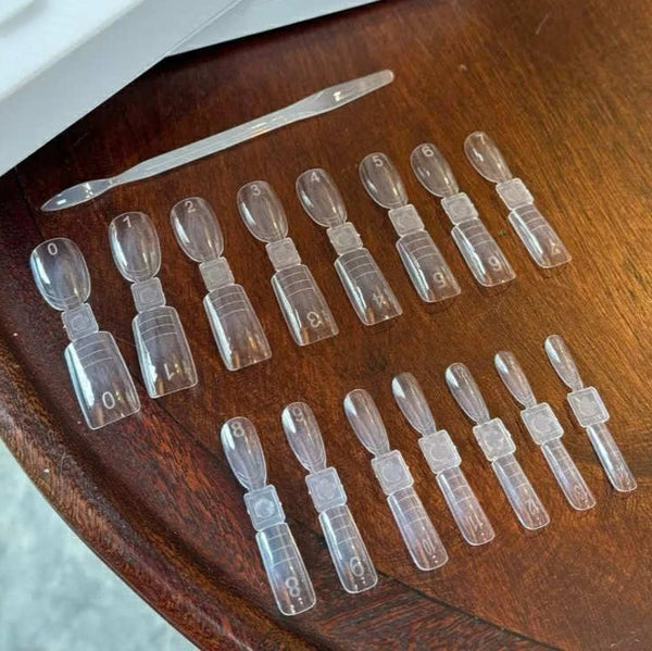 LAVIS - Dual Form Tips Taye Part 5 - Stiletto Clear