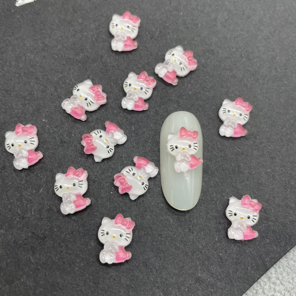 130-161 Hello Kitty Head Nail Charm