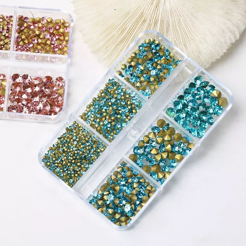 6 Grids Sharp Diamond Cyan Glass Rhinestones #08