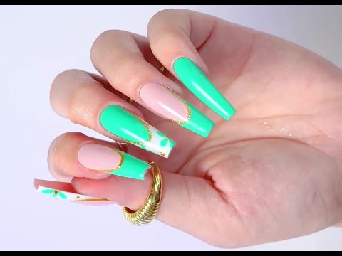 LAVIS 148 Lark Green - Nail Lacquer 0.5 oz