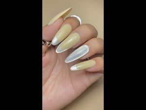 Lavis Gel Nail Polish Duo - 002  Yellow Colors - Charley And The Angel