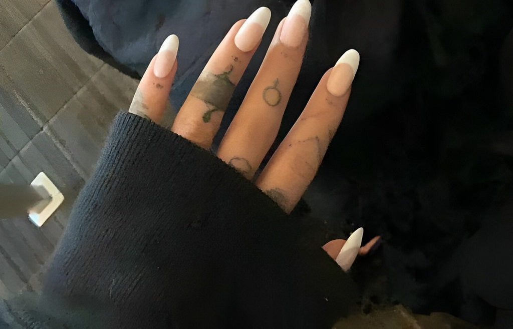 Ariana Grande’s Nails