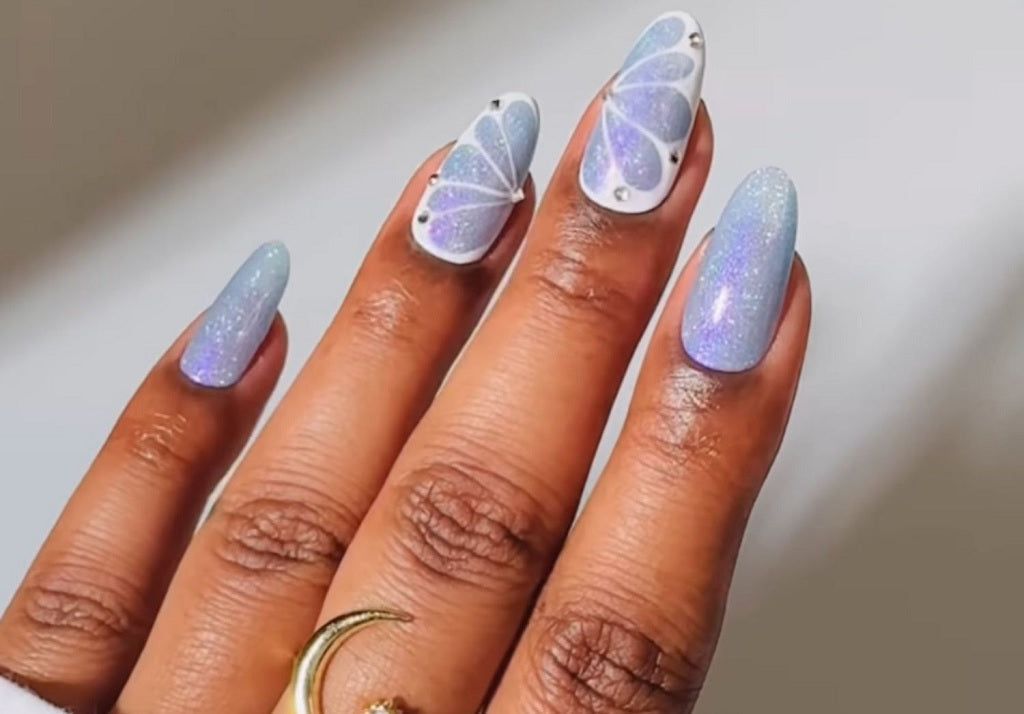 Elegant Periwinkle Nail Trends