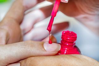 How to Make Thick Nail Polish Dry Faster?