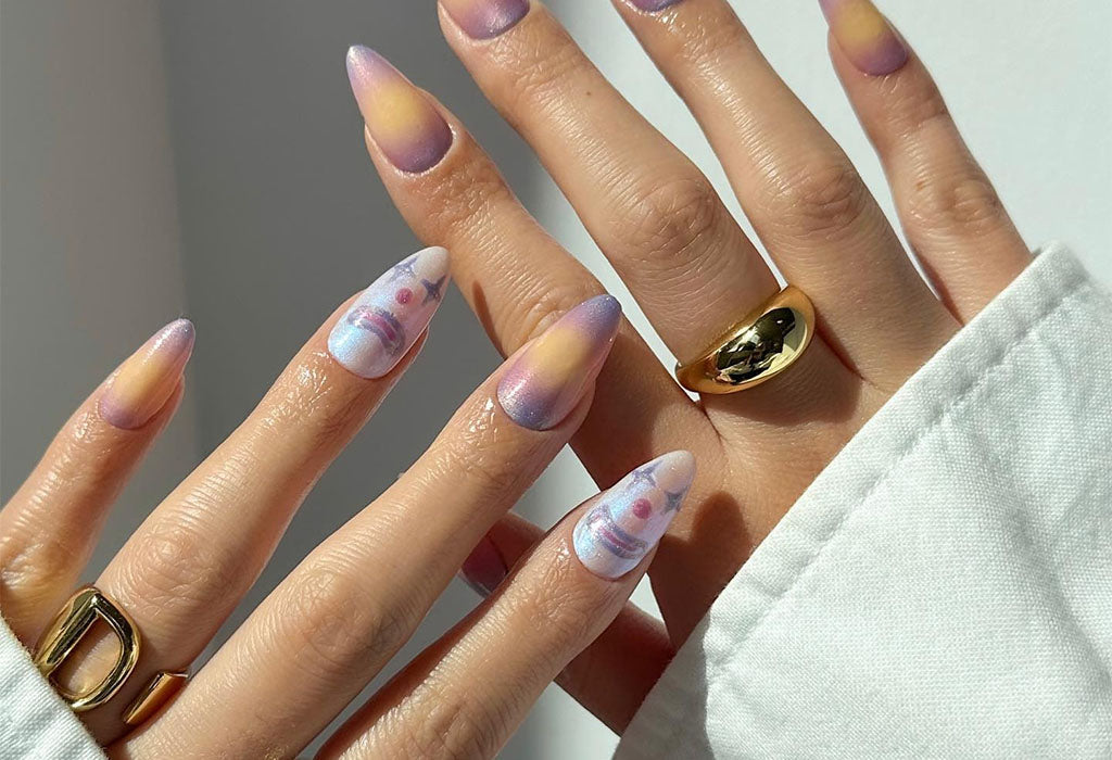 It Looks like Aura Nails Are Still Awesome!