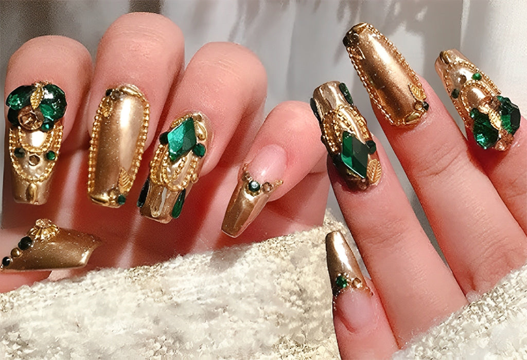 See Remarkable, Vibrant, Colorful Nail Designs Inspired by India