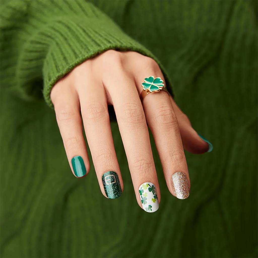 How to Draw a Shamrock on Nails? - DTK Nail Supply
