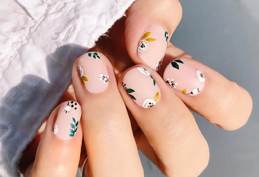 People Are Thrilled by These Fall Floral Nails - DTK Nail Supply
