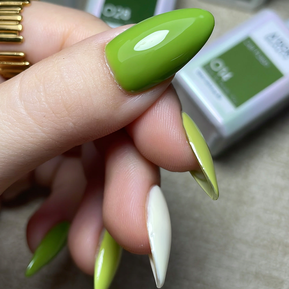 A'DOR HEMA-Free Gel Polish - 093 - Peas and Love - 0.6 oz