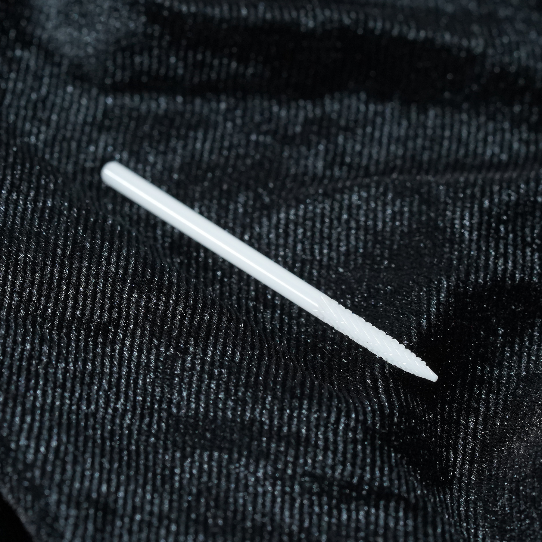 #64 Ceramic Under Nail Cleaner