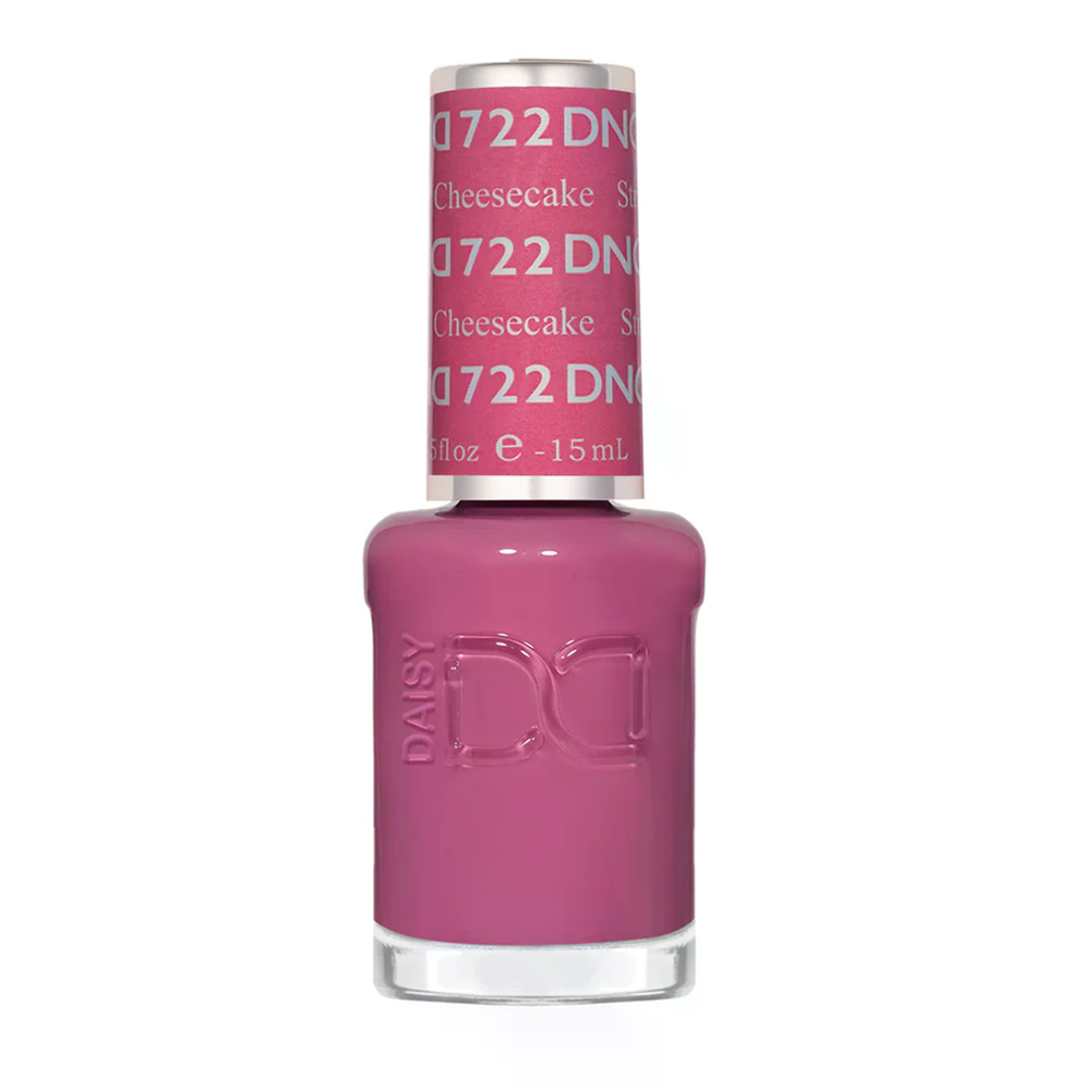 DND Nail Lacquer - 722 Strawberry Cheesecake