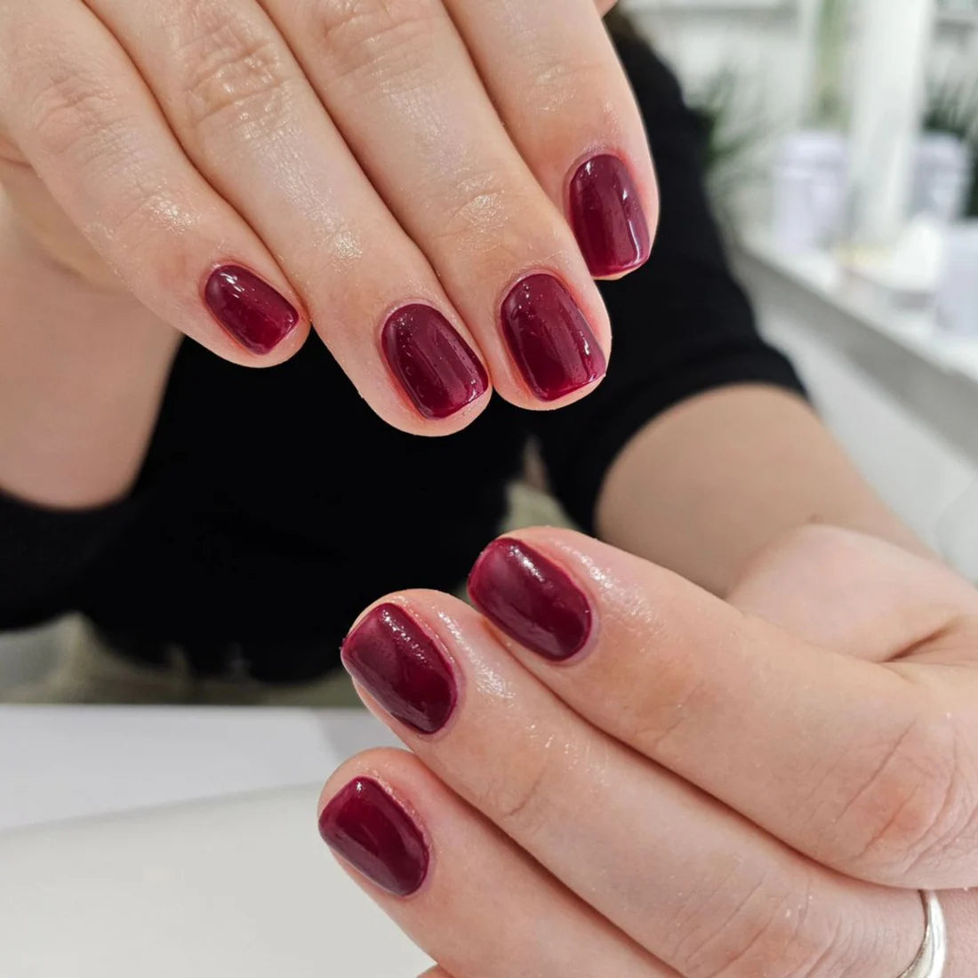 DND Nail Lacquer - 701 Wanna Wine