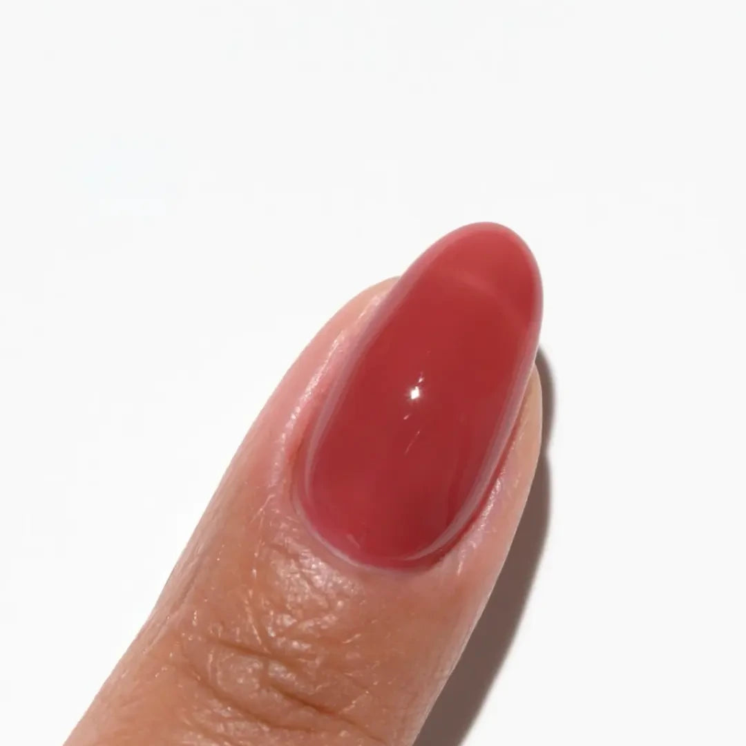 DND HEMA & TPO Free Gel Duo 135 Poker Face!