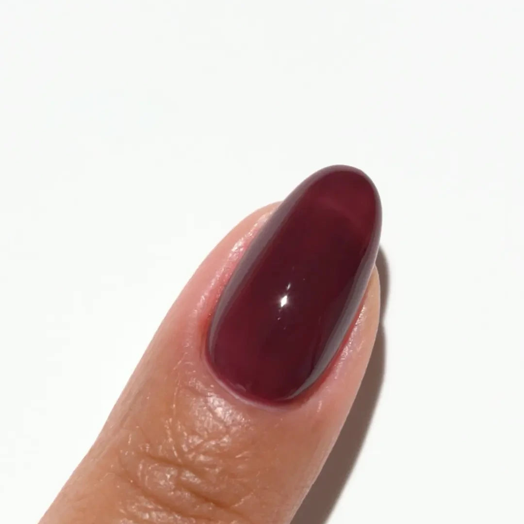 DND HEMA & TPO Free Gel Duo 138 It's Rainning Plum