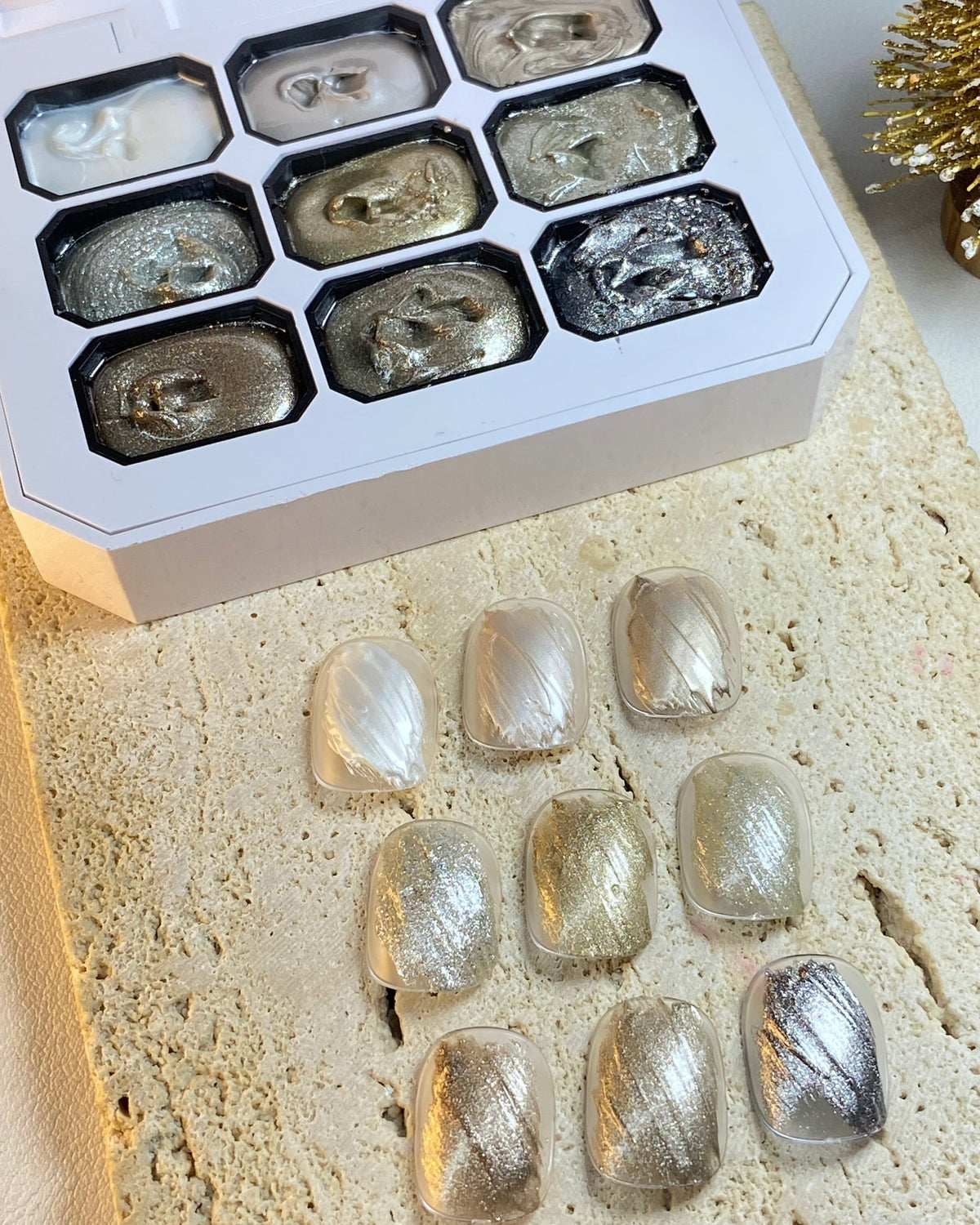 LAVIS Pat Pat Gel P22 Gilded Veil - 1 Box or Set of 3 Boxes