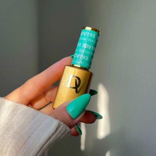 DND DIVA Gel Polish - 193 Hot Girl Walks - DTK Nail Supply