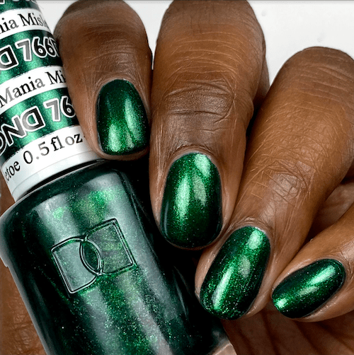 DND Gel Nail Polish Duo - 766 Mistletoe Mania - DTK Nail Supply