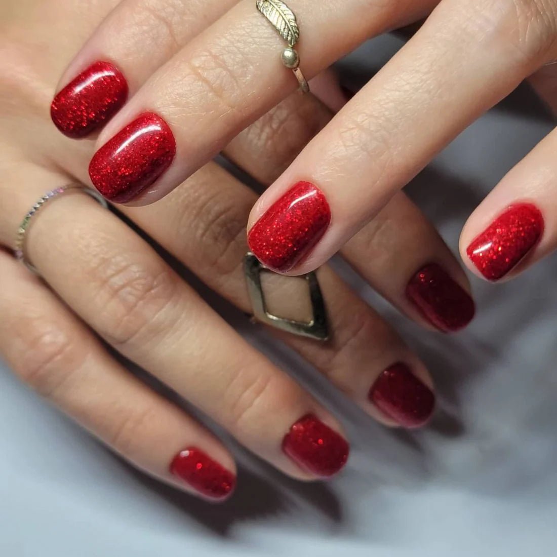 DND Gel Polish - 402 Firework Star - DTK Nail Supply