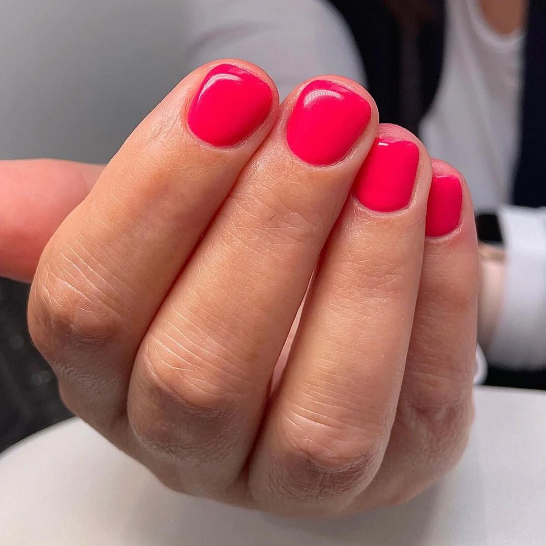 DND Gel Polish - 413 Flamingo Pink - DTK Nail Supply