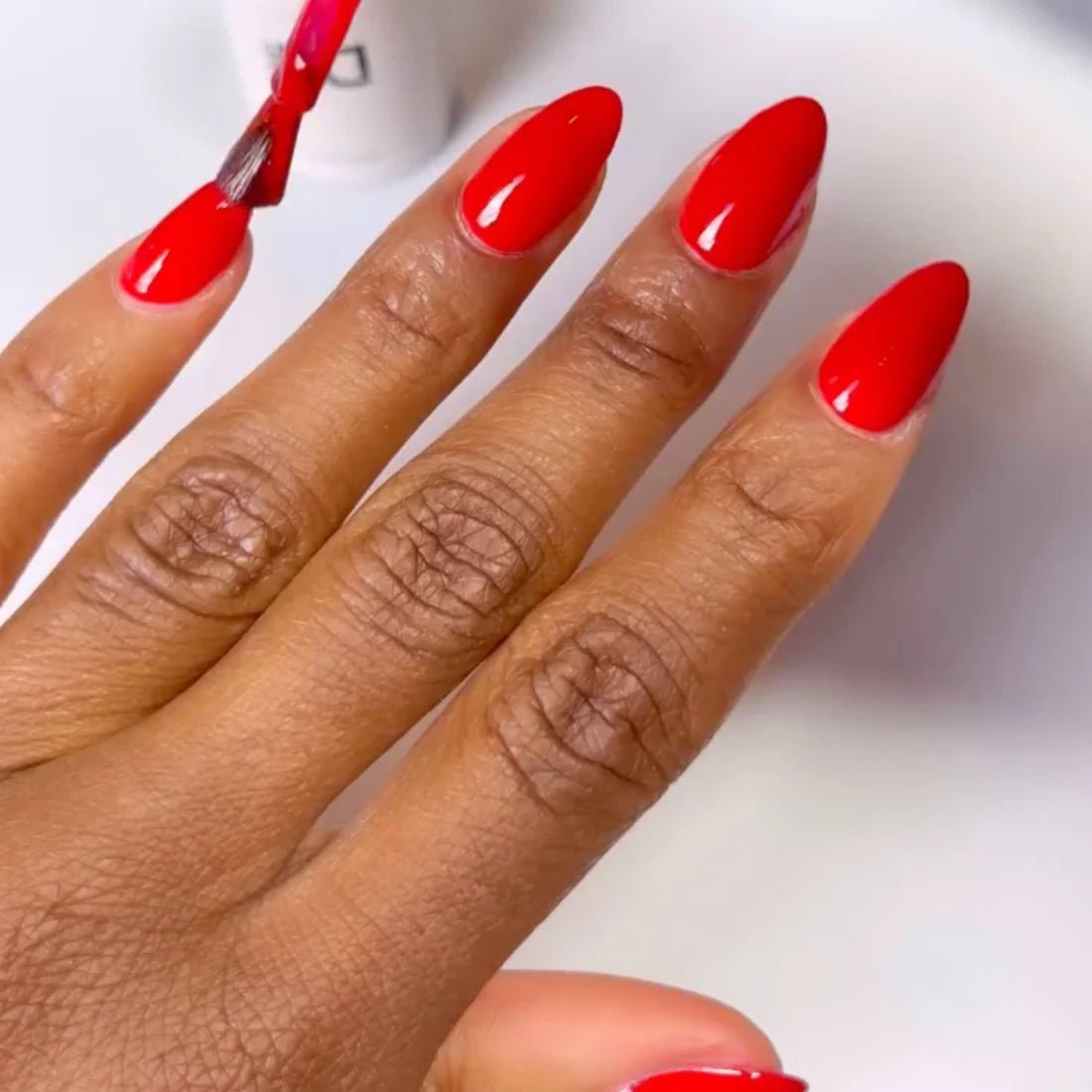DND Gel Polish - 430 Ferrari Red - DTK Nail Supply