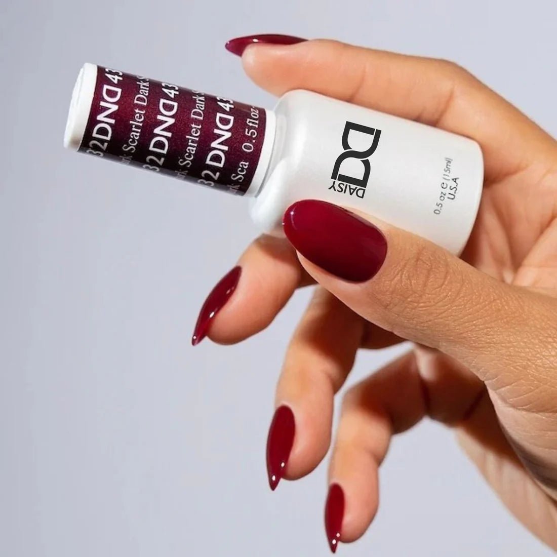 DND Gel Polish - 432 Dark Scarlet - DTK Nail Supply