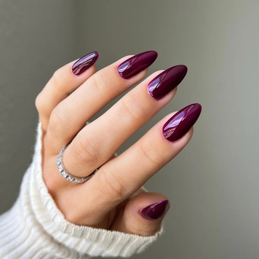 DND Gel Polish - 455 Plum Passion - DTK Nail Supply