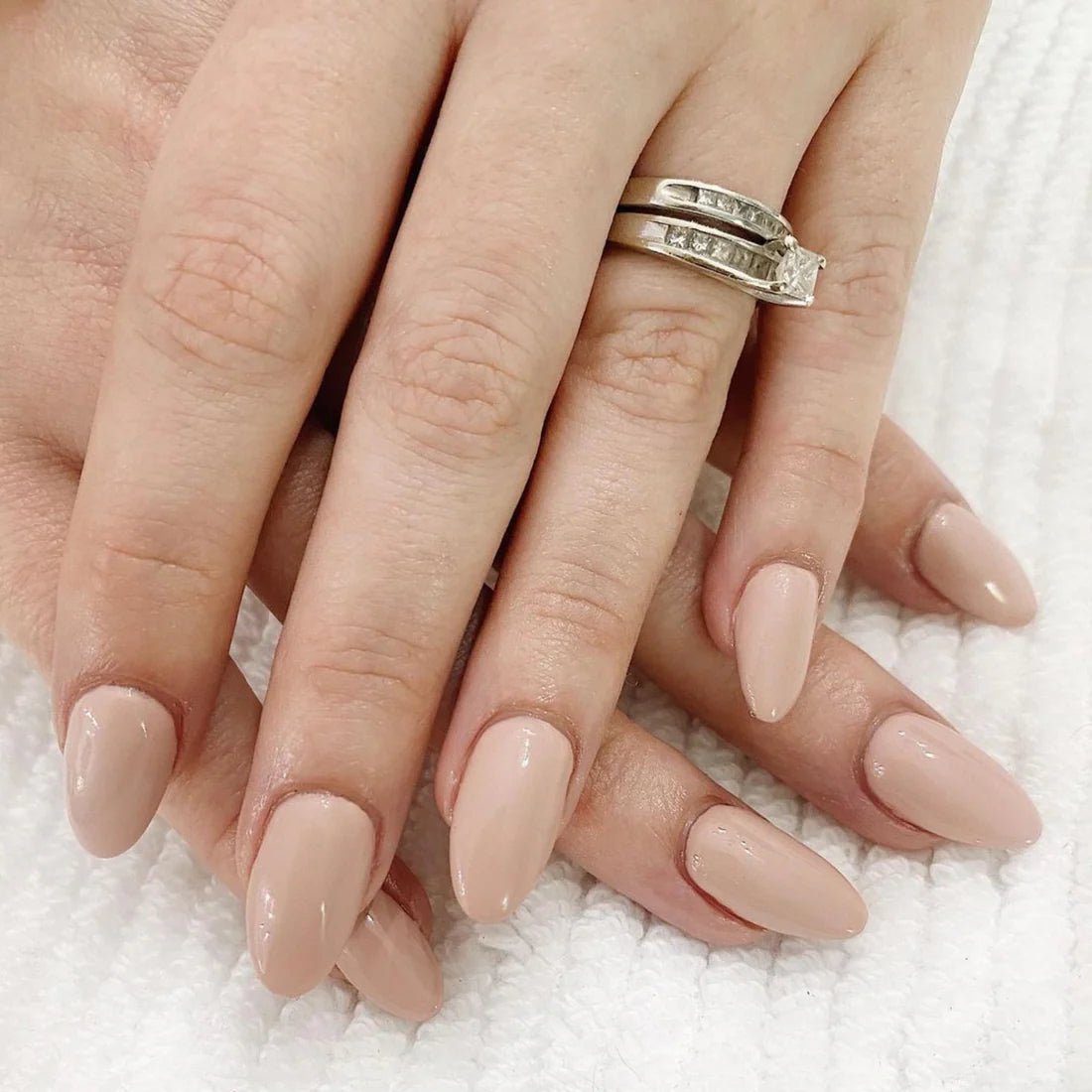 DND Gel Polish - 616 Havana Cream - DTK Nail Supply