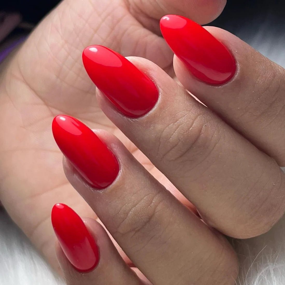DND Gel Polish - 637 Lucky Red - DTK Nail Supply