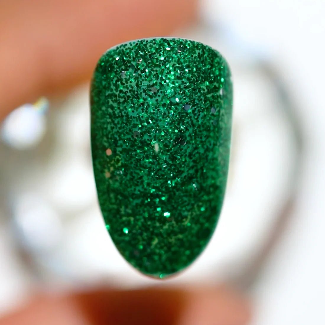 DND Nail Lacquer - 582 Emerald Quartz - DTK Nail Supply