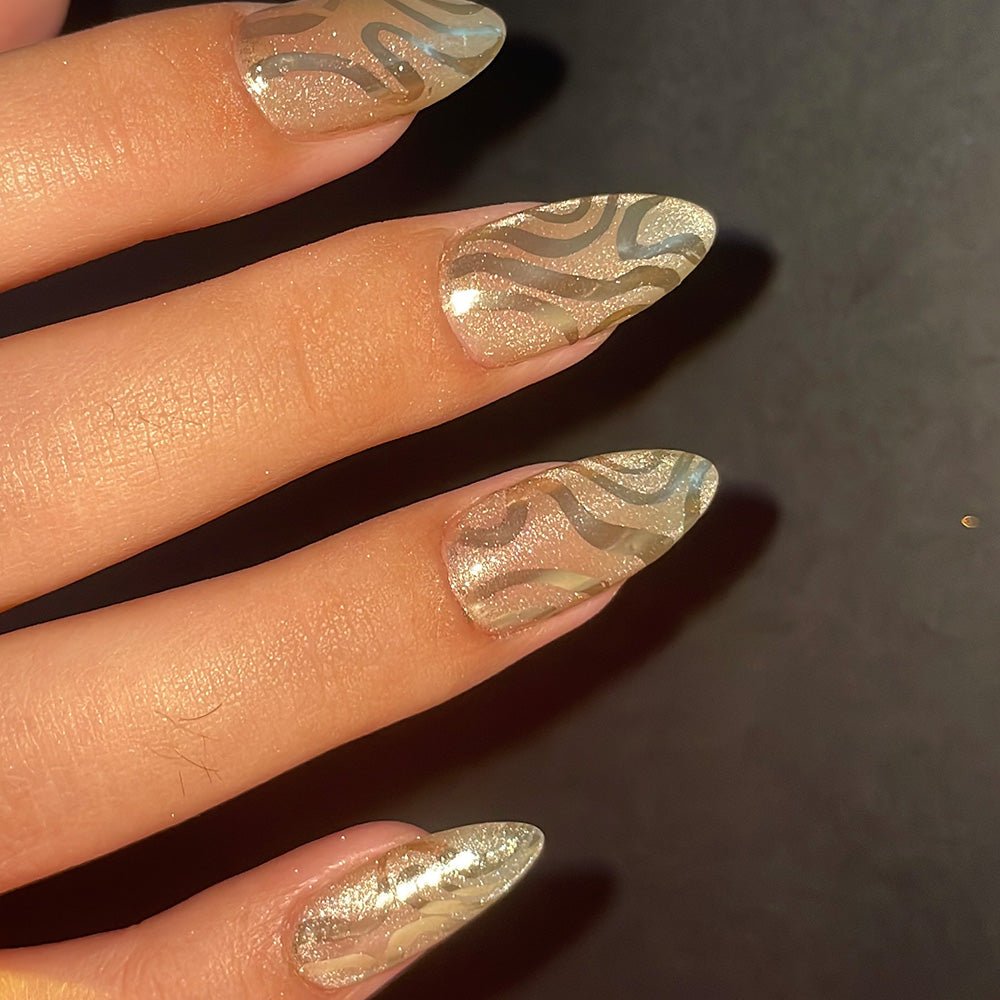 LAVIS Cat Eyes C15 - 01 - Gel Polish 0.5 oz - Gilded Aura Collection - DTK Nail Supply