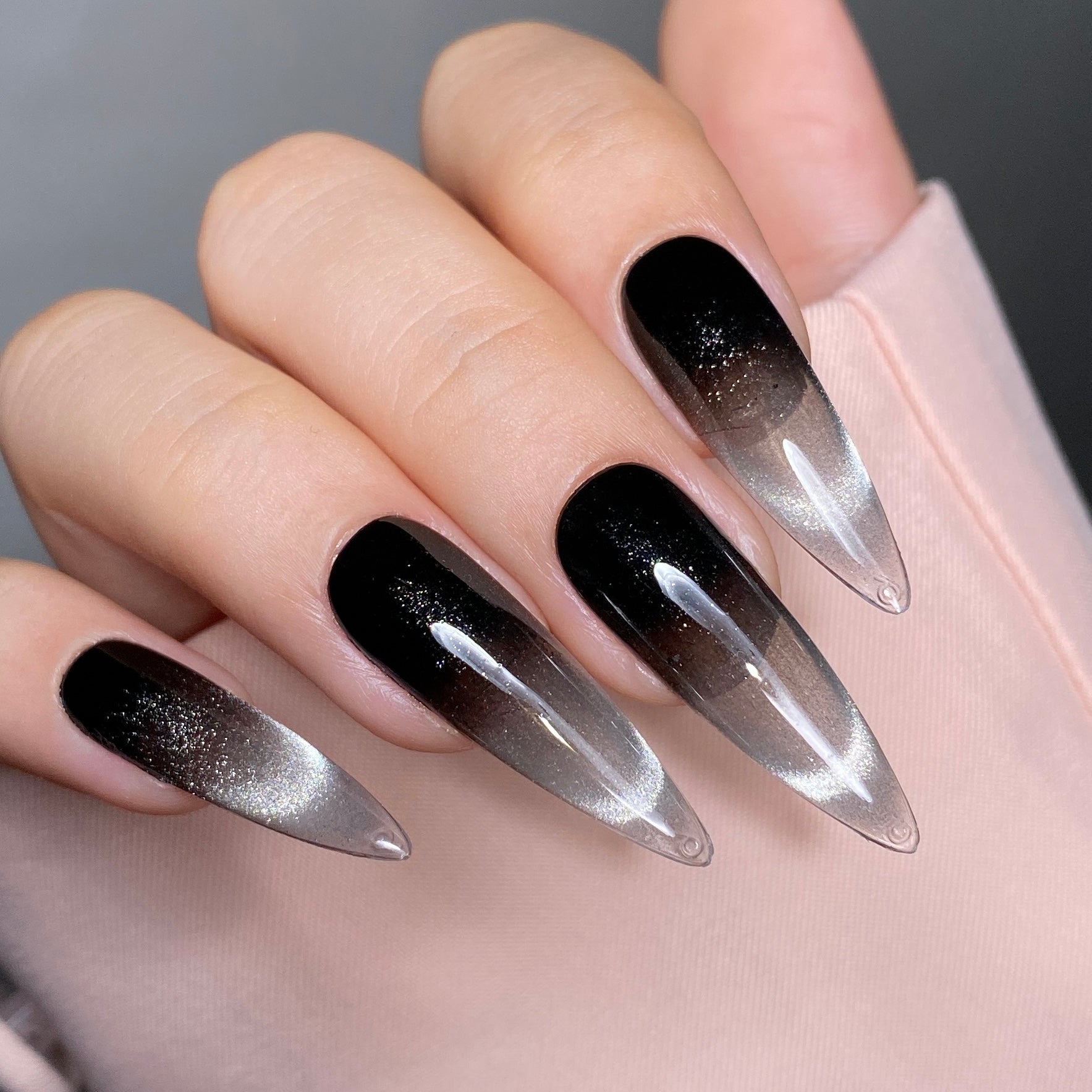 LAVIS Cat Eyes CE12 - 04 (Ver2) - Gel Polish 0.5 oz - Crimson Frost Collection - DTK Nail Supply