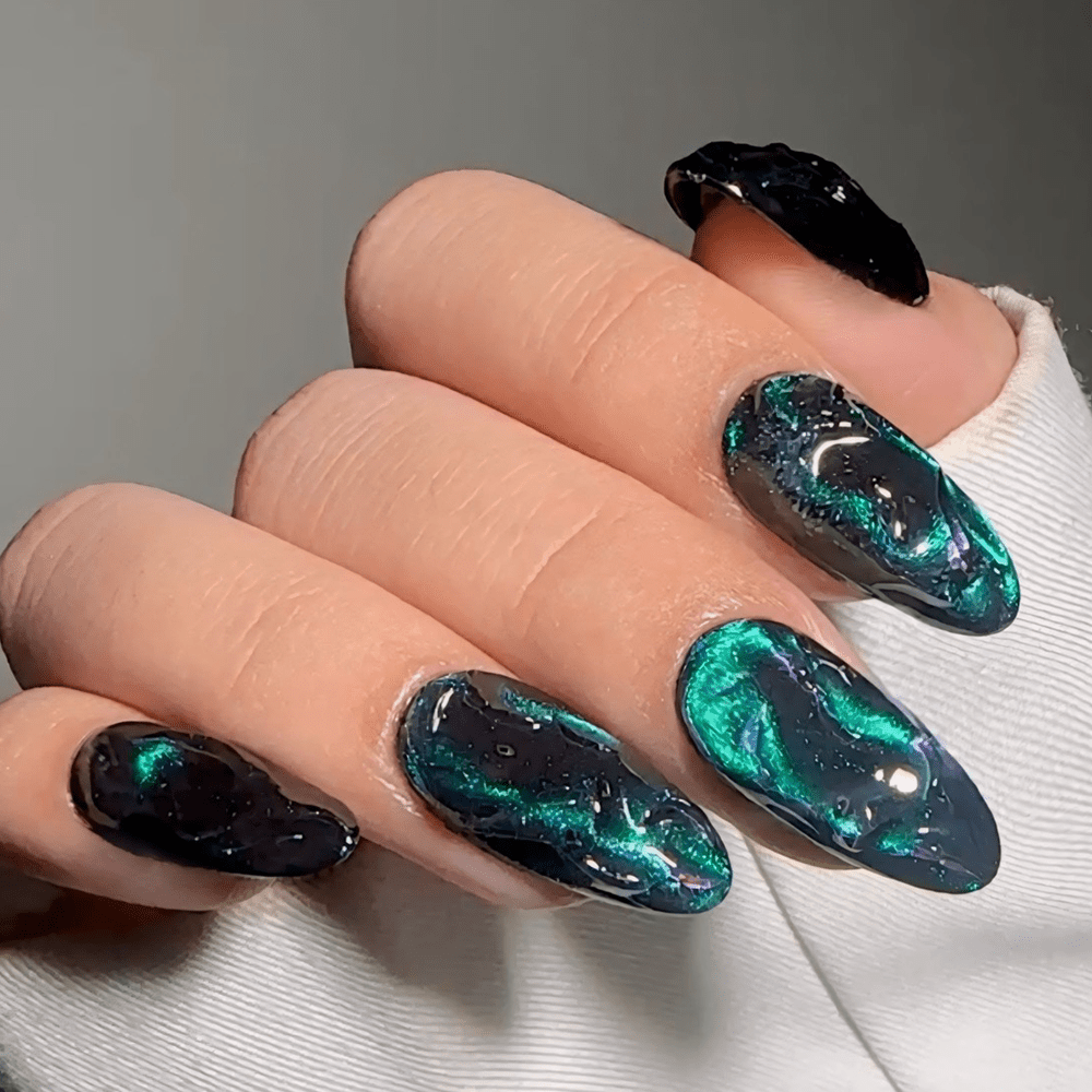 LAVIS Gel Polish Super Black - 0.5 oz - DTK Nail Supply