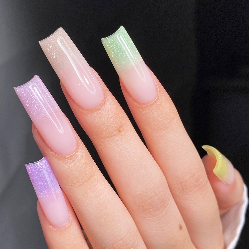 LAVIS Reflective R05 - 11 - Gel Polish 0.5 oz - Blossom Bass Reflective Collection - DTK Nail Supply