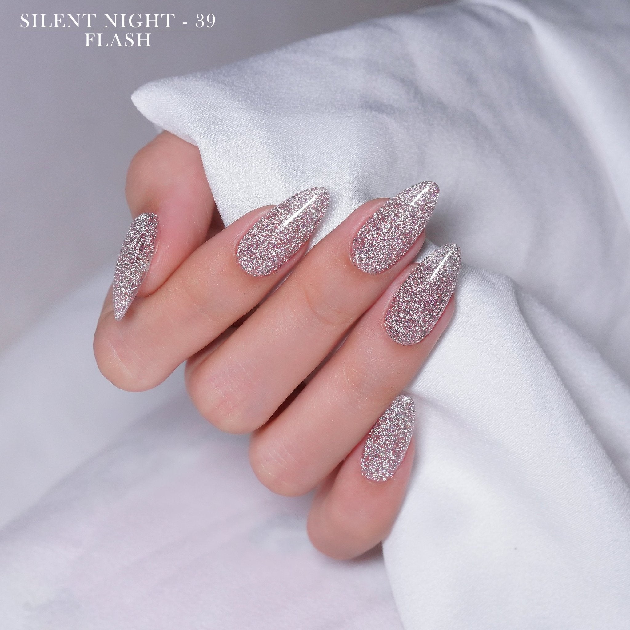 LAVIS Reflective R05 - 39 - Gel Polish 0.5 oz - Silent Night Reflective Collection - DTK Nail Supply