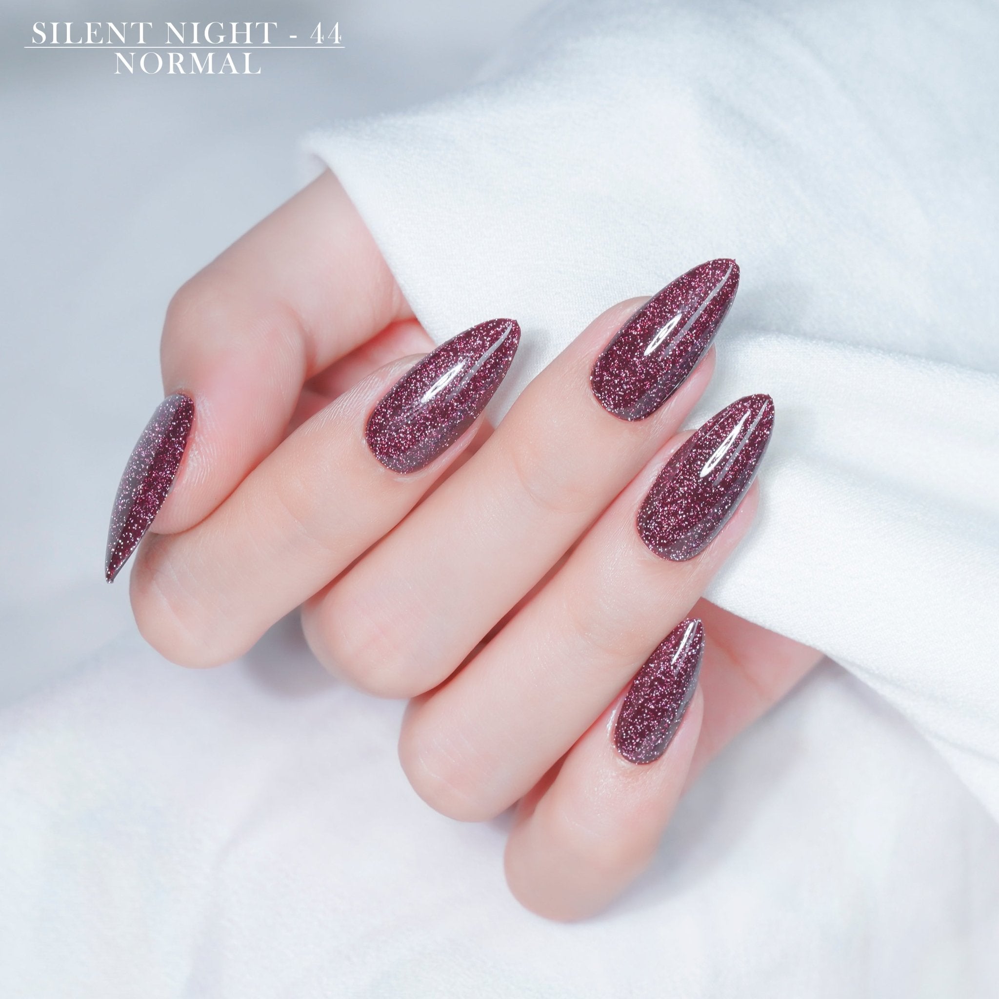 LAVIS Reflective R05 - 44 - Gel Polish 0.5 oz - Silent Night Reflective Collection - DTK Nail Supply