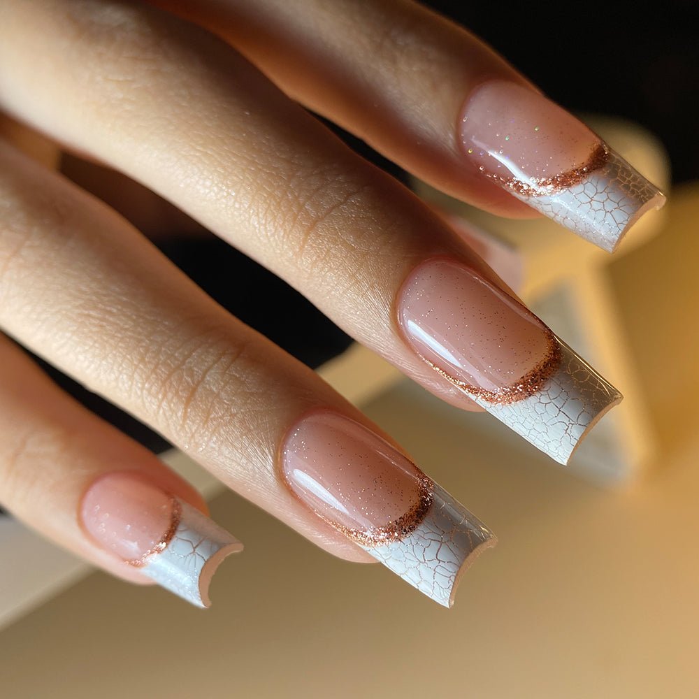 LAVIS Silver Crack Gel Base - 0.5 oz - DTK Nail Supply