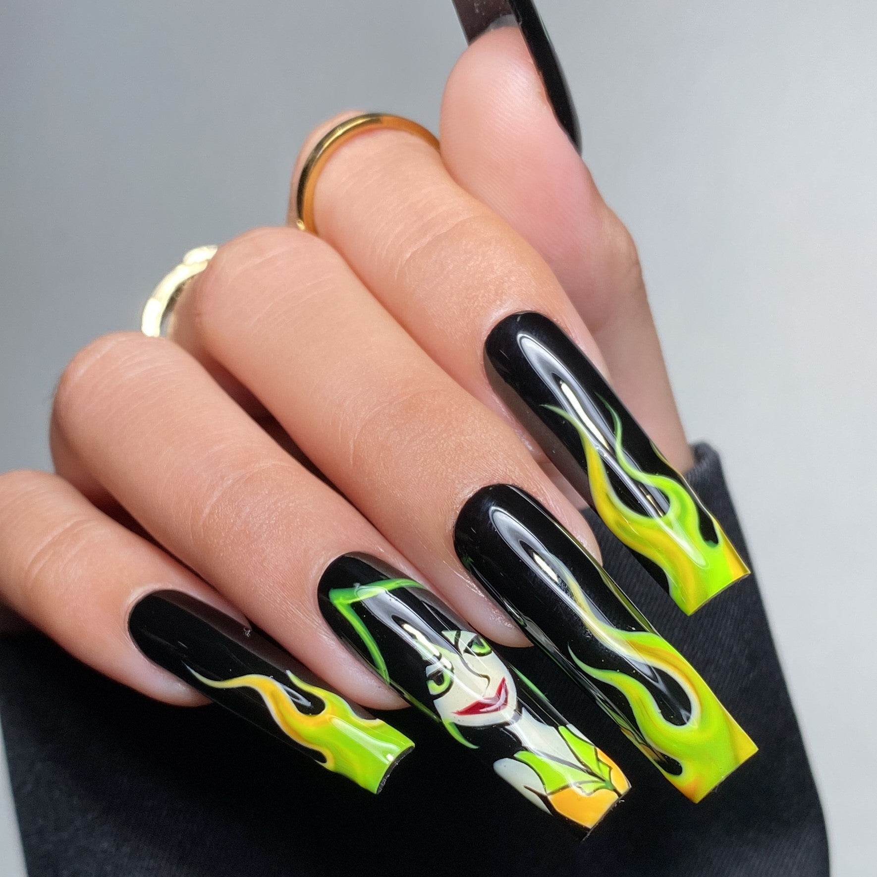 LDS Glow In The Dark - GW01 - DTK Nail Supply