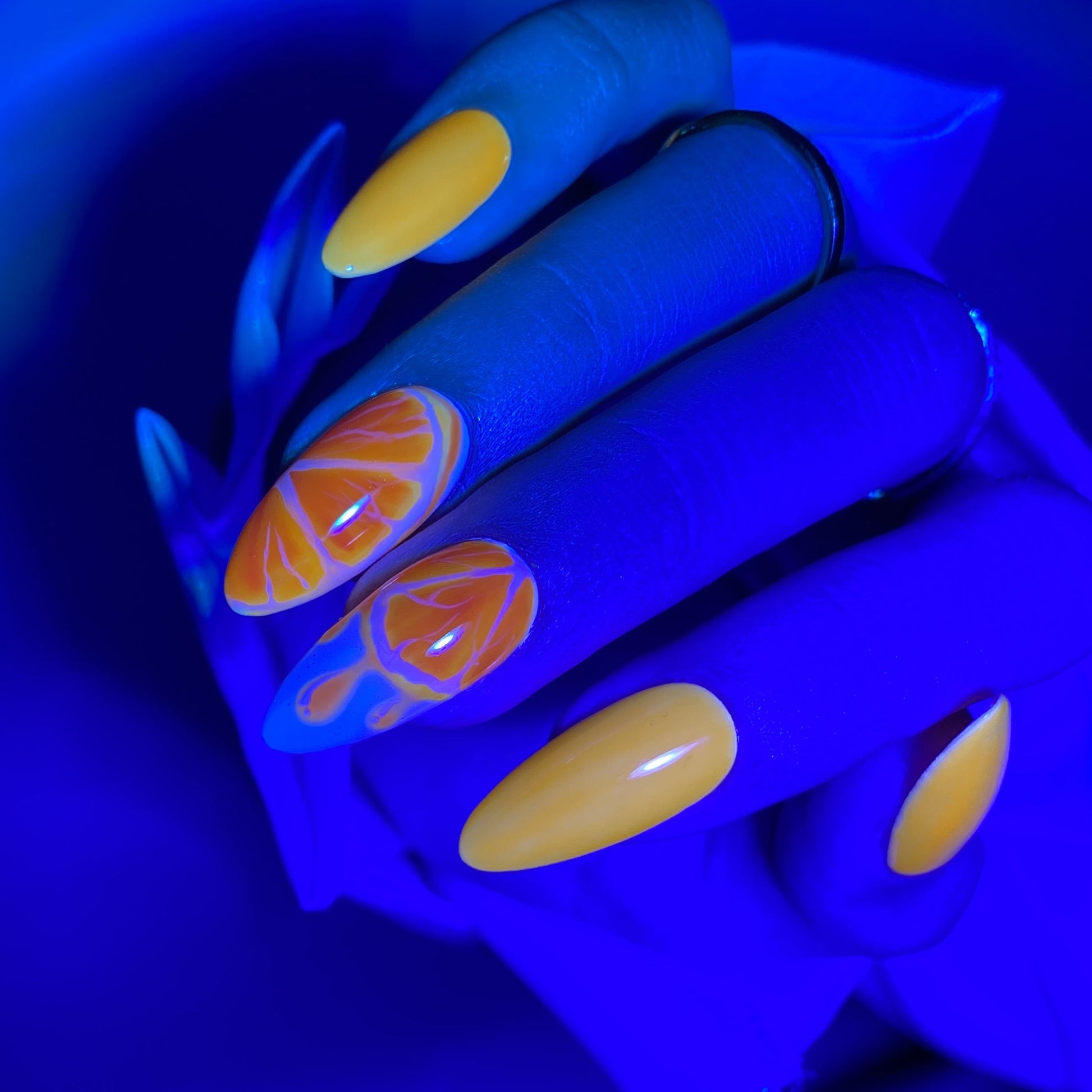 LDS Glow In The Dark - GW02 - DTK Nail Supply