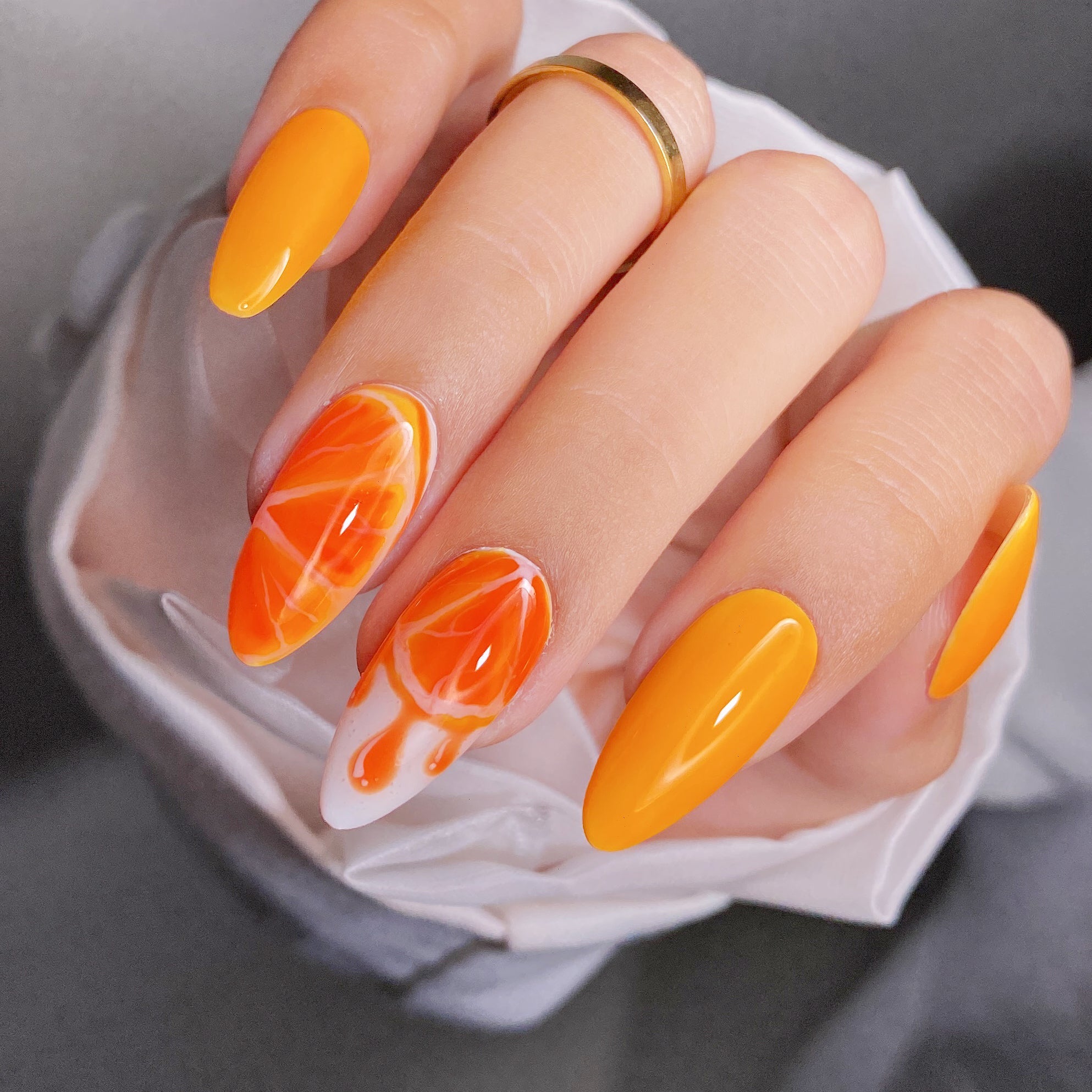 LDS Glow In The Dark - GW02 - DTK Nail Supply