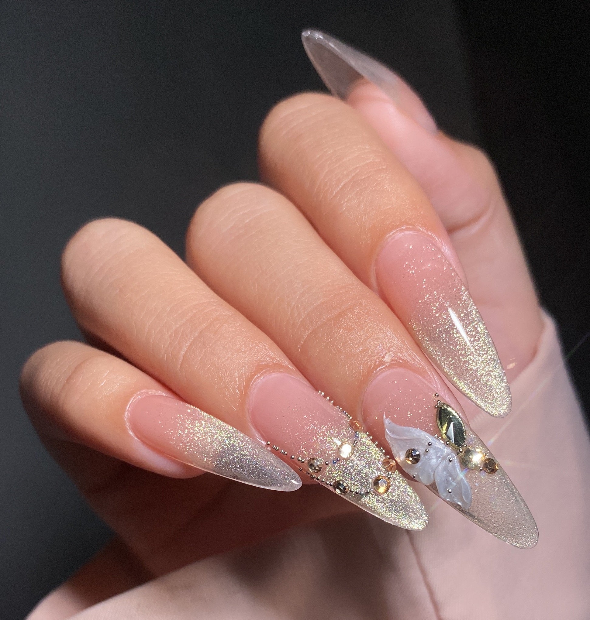 LDS Light Gold Light - RB09 - Universal Cat Eye Collection - DTK Nail Supply