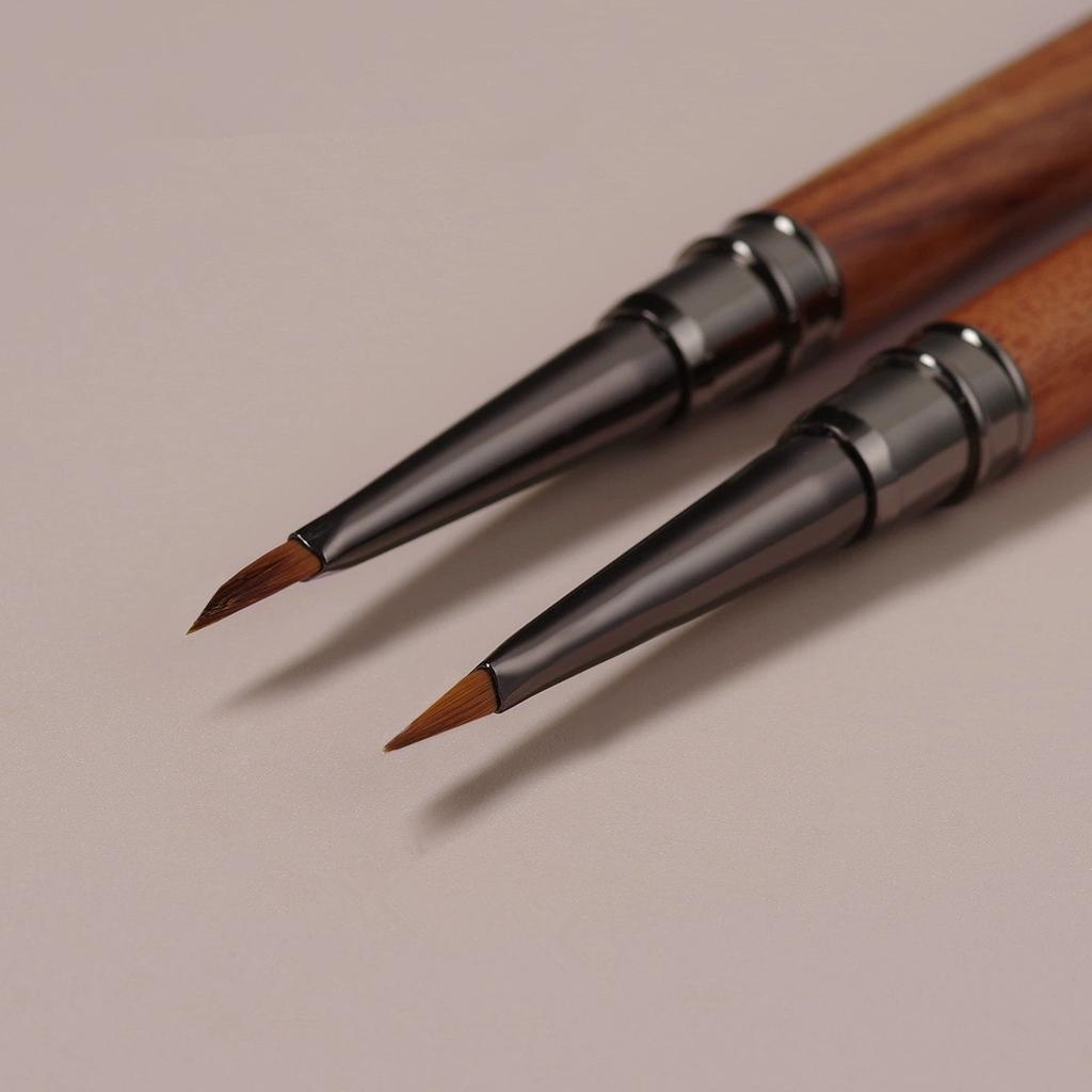 Nail Brush Acrylic Round Wood Handle - DTK Nail Supply