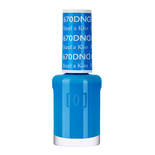 DND Nail Lacquer - 670 Blue Colors - Steel A Kiss