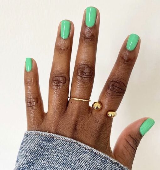 DND DC Gel Polish - 254 Forest Green - DTK Nail Supply