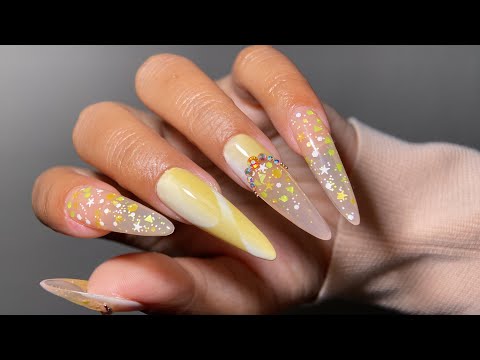Lavis Gel Nail Polish Duo - 109 White Colors - Lotus Petal