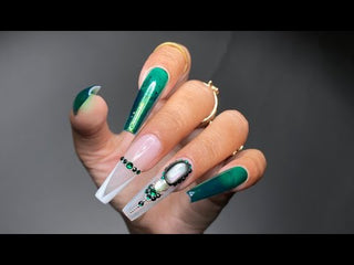 Lavis Gel Polish 226 - Green Colors - Cascade Green