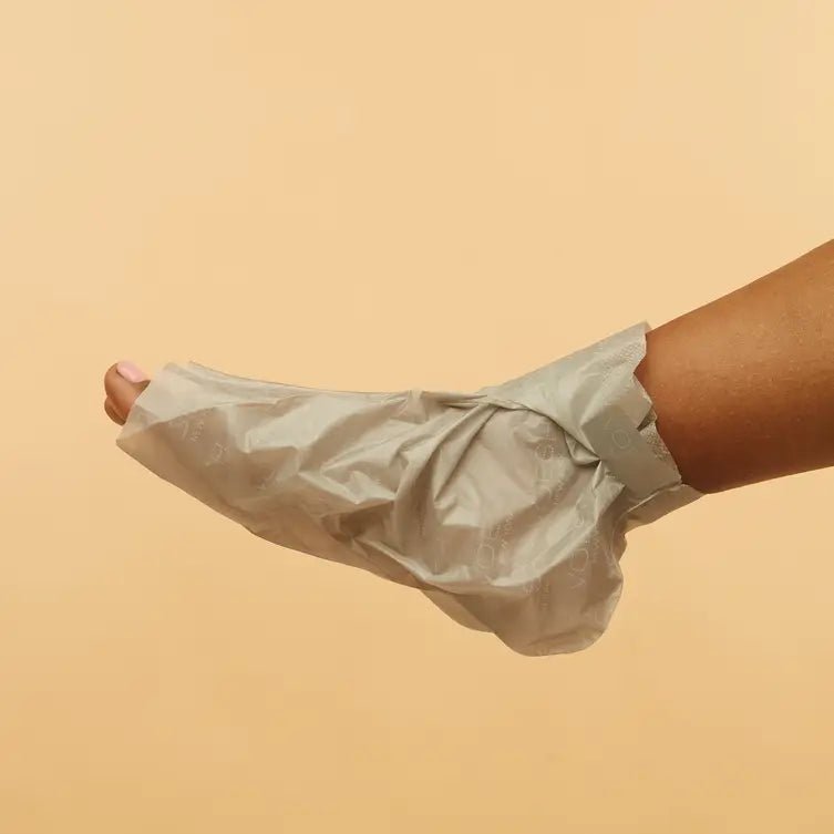 VOESH - Collagen Socks with Mint & Botanical Extract - DTK Nail Supply